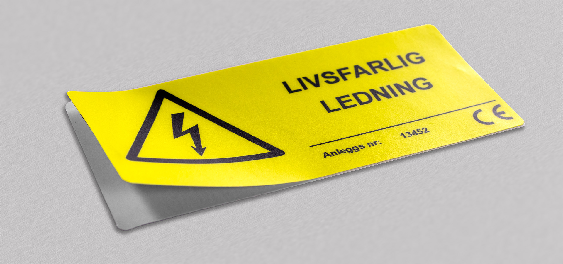 klistremerker som er UV-beskyttet, kan brukes til merking